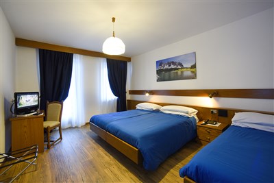 Civetta – Hotel Alpenrose Dolomiti - Hotel Alpenrose Dolomiti – interiér pokoje