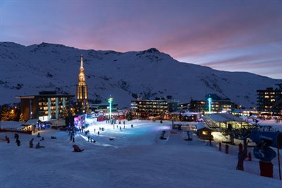 Les Menuires/Les 3 Vallées – Médian, Necou nebo jiné