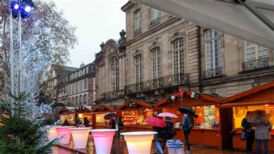 Adventní trhy ve francouzském Štrasburku