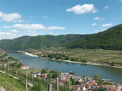 Údolí Wachau z Kremsu do Melku