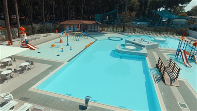 Mare e Pineta International Camping