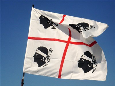 Divoká Sardinie s koupáním na nejkrásnějších plážích Evropy