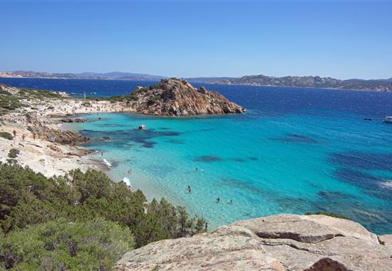 Divoká Sardinie s koupáním na nejkrásnějších plážích Evropy