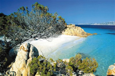 Divoká Sardinie s koupáním na nejkrásnějších plážích Evropy