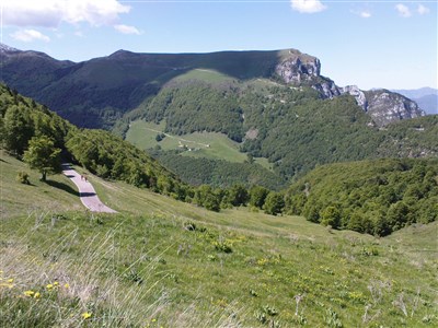 Lago di Garda - sever, Monte Baldo a Tremalzo