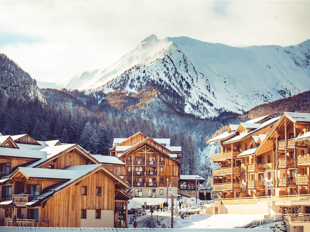 Les Orres – Les Terrasses du Soleil d'Or, Le Parc des Airelles - Les Orres 1800