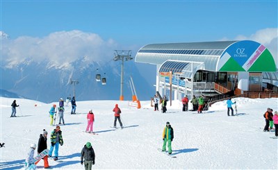 Alpe d'Huez – Les Couleurs Soleil - kabinková lanovka do Oz en Oisans z Alpe d Huez
